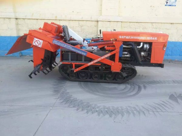 大棚深翻换茬机